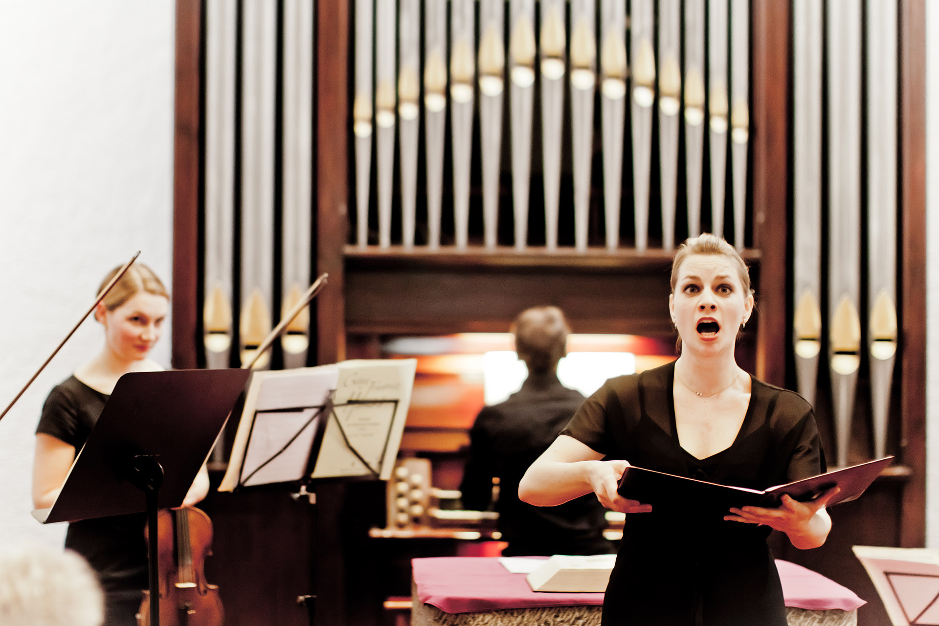 Julia Stodtmeister: Sopran, Gesang, Oper
